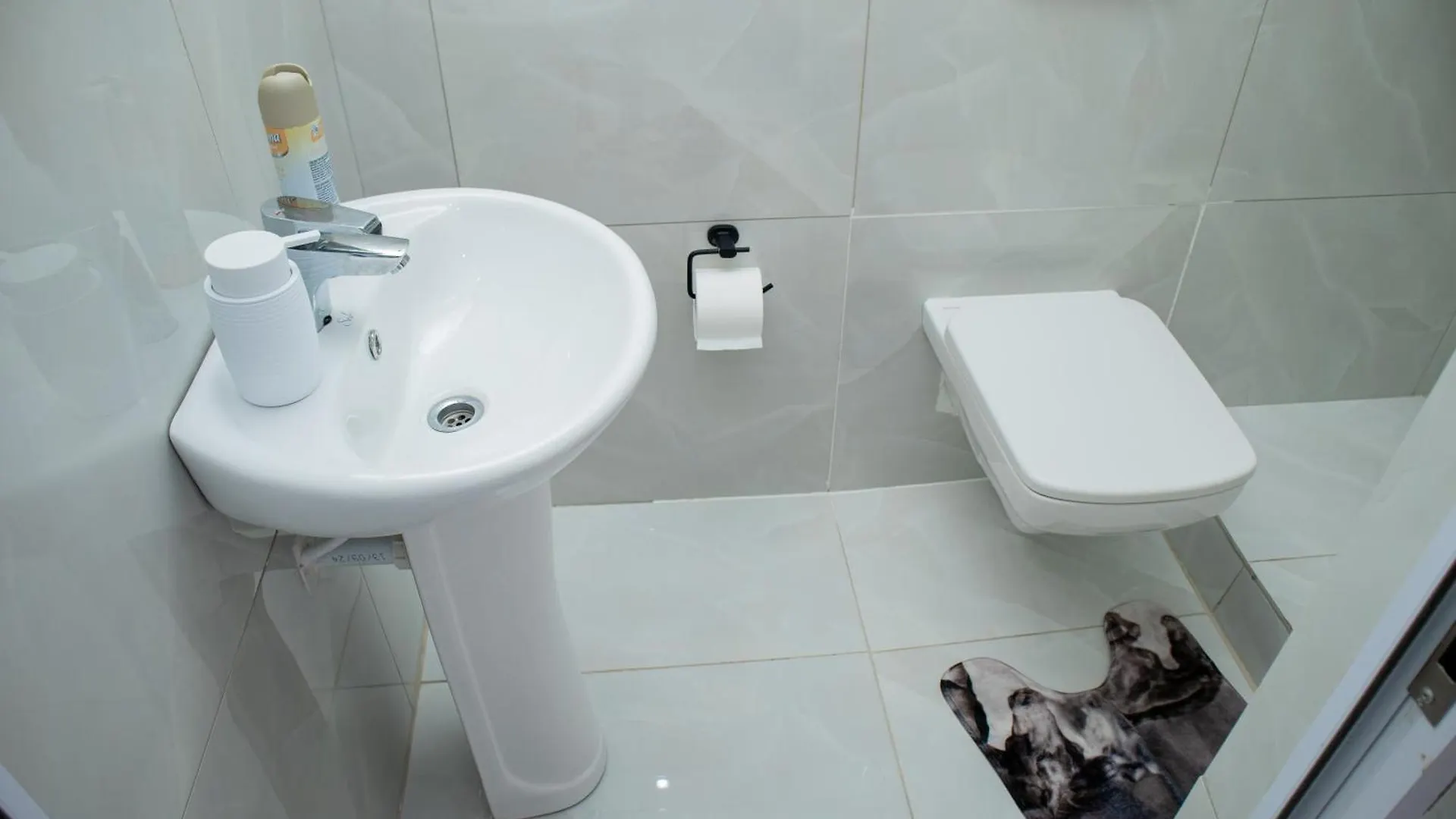 One Bedroom Apartment A4 Cape Town 0*,  South Africa
