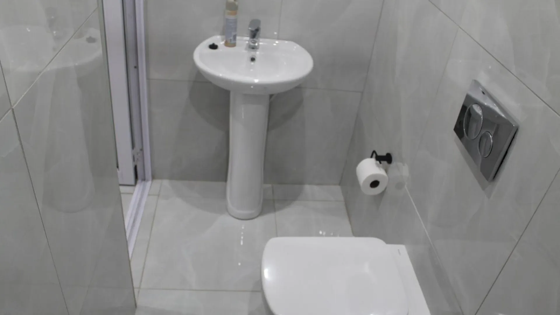 One Bedroom Apartment A4 Cape Town